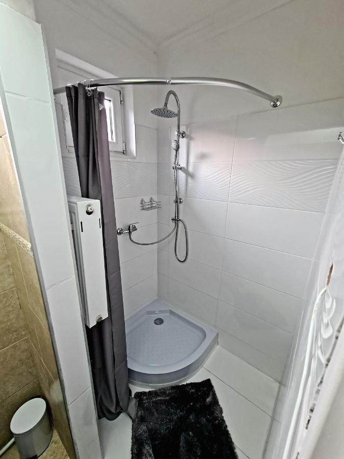 Airport Luxury Apartman 42 Vecsés Exterior foto